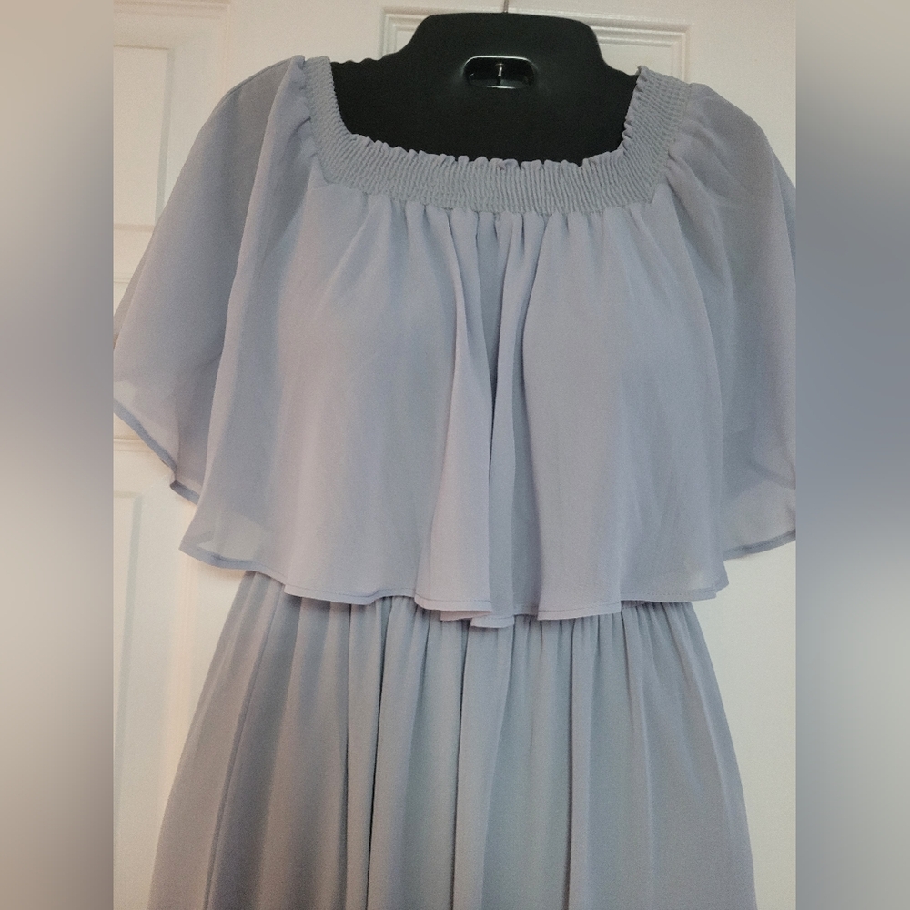 Elegant Off-Shoulder Light Blue Dress - Picture 3 of 8